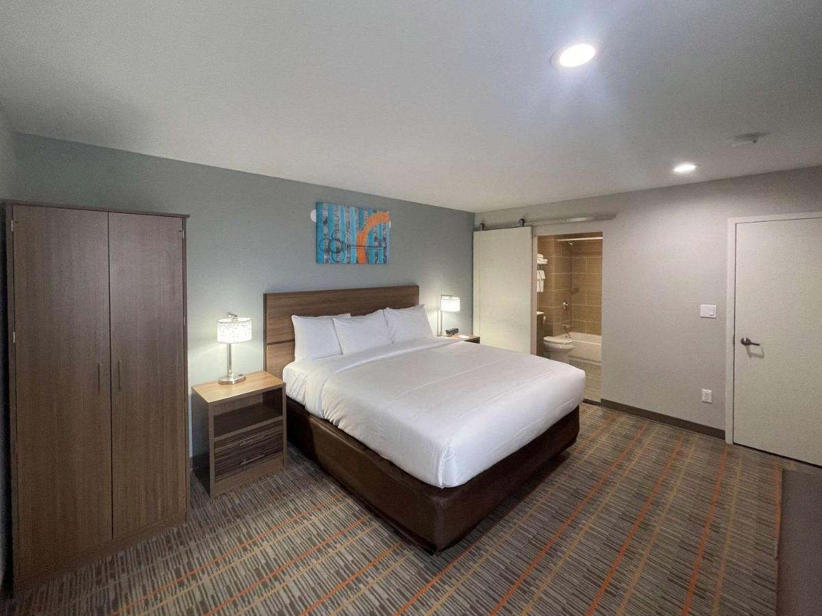 Mainstay Suites New York Exteriör bild