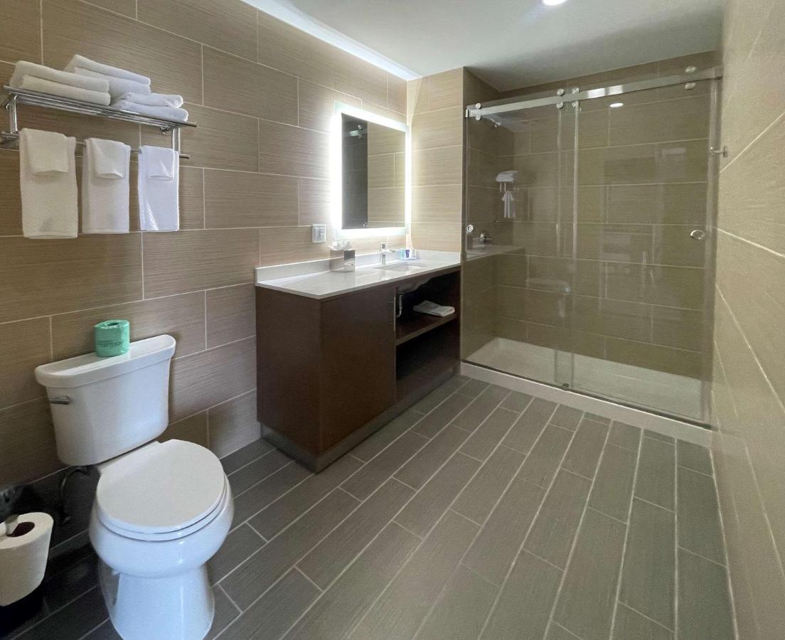 Mainstay Suites New York Exteriör bild