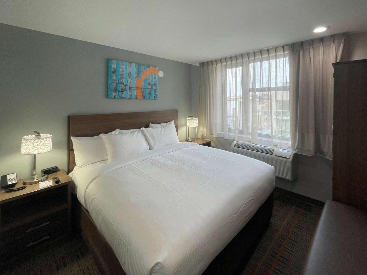 Mainstay Suites New York Exteriör bild